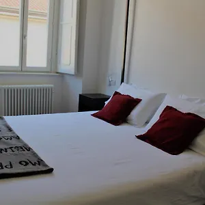  Apartamento Palazzo Della Torre Elegant In