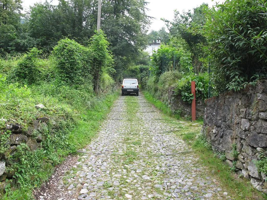 Agriturismo Madonna Dei Ceppi Lezzeno 0*,  Italy