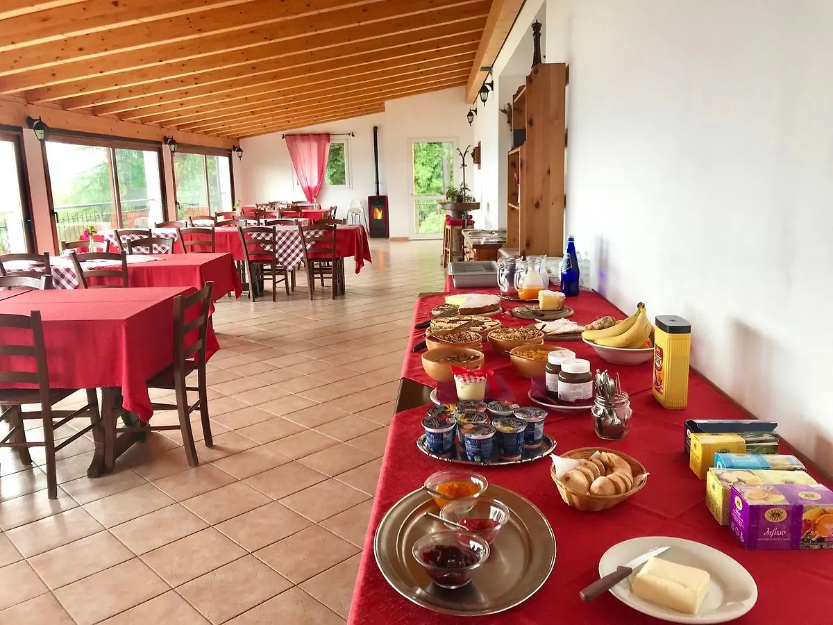 Agriturismo Madonna Dei Ceppi Lezzeno 0*,  Italy