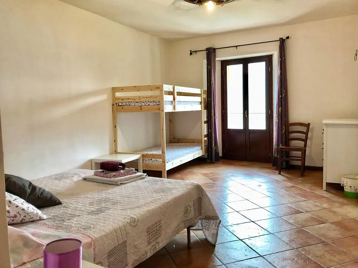 Agriturismo Madonna Dei Ceppi Lezzeno Italie